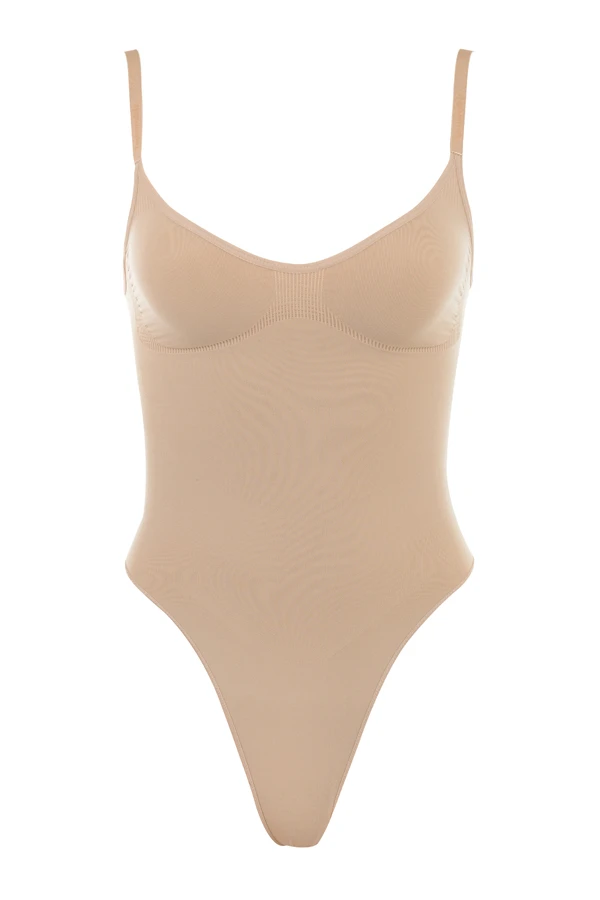 Sculpting Thong Bodysuit Almond 10 Sculpting Thong Bodysuit Almond – Bild 10