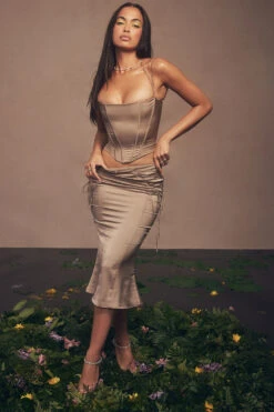 Latte Satin Lace Up Midi Skirt -Pinkyy Kleider Geschaft 1649745190 chantelle l13