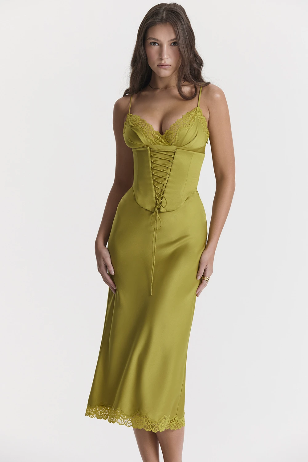 Chartreuse Satin Slip Dress 3 Chartreuse Satin Slip Dress – Bild 3
