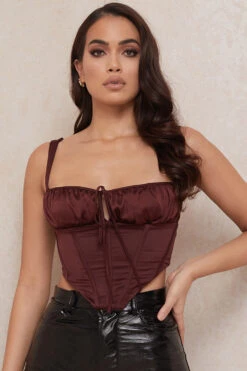 Raisin Satin Cropped Corset 16 Raisin Satin Cropped Corset -Pinkyy Kleider Geschaft betsy 15