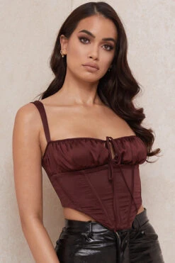 Raisin Satin Cropped Corset 17 Raisin Satin Cropped Corset -Pinkyy Kleider Geschaft betsy 16