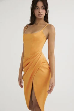 Tangerine Satin Pleated Corset Midi Dress 21 Tangerine Satin Pleated Corset Midi Dress -Pinkyy Kleider Geschaft bianca 5