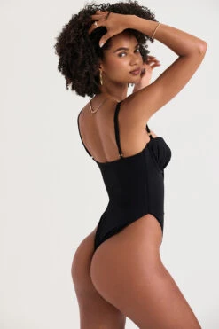 Black Cutout Swimsuit -Pinkyy Kleider Geschaft cannes blk 7