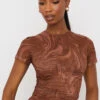 Cocoa Swirl Print Asymmetric T-shirt