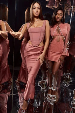 Rose Satin Low Waist Midi Skirt -Pinkyy Kleider Geschaft colette r12