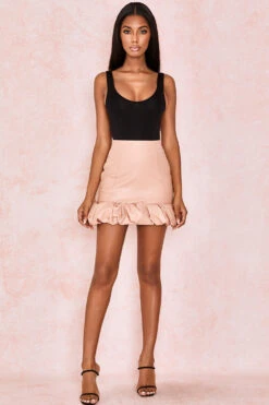 Blush Vegan Leather Ruffle Mini Skirt -Pinkyy Kleider Geschaft darya 1