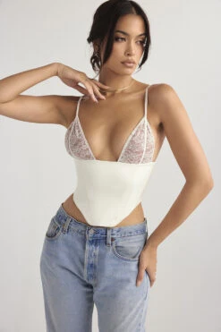 Ivory Satin And Lace Corset -Pinkyy Kleider Geschaft emilee 4