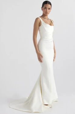 Off White Satin Mermaid Bridal Gown -Pinkyy Kleider Geschaft emilie 9