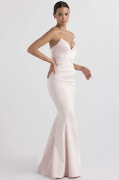 Blush Satin Strapless Gown -Pinkyy Kleider Geschaft fleur 6