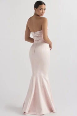 Blush Satin Strapless Gown -Pinkyy Kleider Geschaft fleur 7