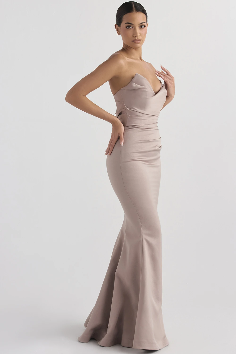 Mushroom Satin Strapless Gown 5 Mushroom Satin Strapless Gown – Bild 5