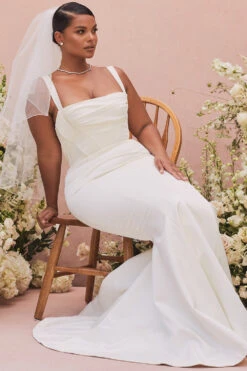 Ivory Balconette Corset Bridal Gown - Limited Edition -Pinkyy Kleider Geschaft francoise white 17