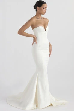 Ivory Satin Strapless Bridal Gown -Pinkyy Kleider Geschaft giselle 6