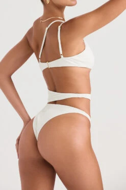 Ivory Asymmetric Cutout Swimsuit 17 Ivory Asymmetric Cutout Swimsuit -Pinkyy Kleider Geschaft lafayette ivo 8r