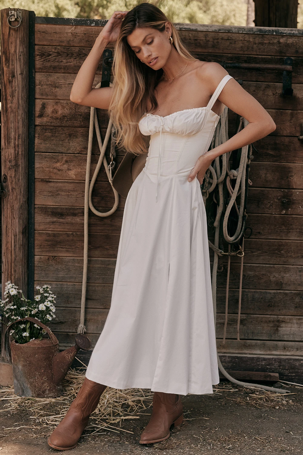 White Bustier Sundress 12 White Bustier Sundress – Bild 12