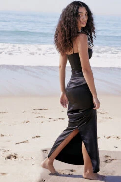 Black Corset Maxi Dress 29 Black Corset Maxi Dress -Pinkyy Kleider Geschaft look 05 2813