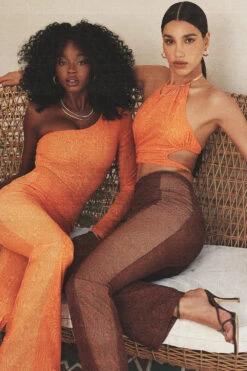 Mistress Rocks 'Vacay Mode' Orange Halter Neck Crop Top 23 Mistress Rocks 'Vacay Mode' Orange Halter Neck Crop Top -Pinkyy Kleider Geschaft say when o23