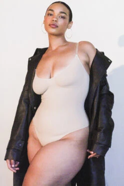 Sculpting Thong Bodysuit Almond 19 Sculpting Thong Bodysuit Almond -Pinkyy Kleider Geschaft sculpting thong a24