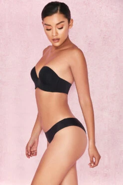 Plain Molded Strapless Bra - Black -Pinkyy Kleider Geschaft smooth 3