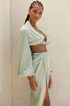 Sage Silky Satin Plunge Blouson Top 24 Sage Silky Satin Plunge Blouson Top -Pinkyy Kleider Geschaft toscaconstance 11