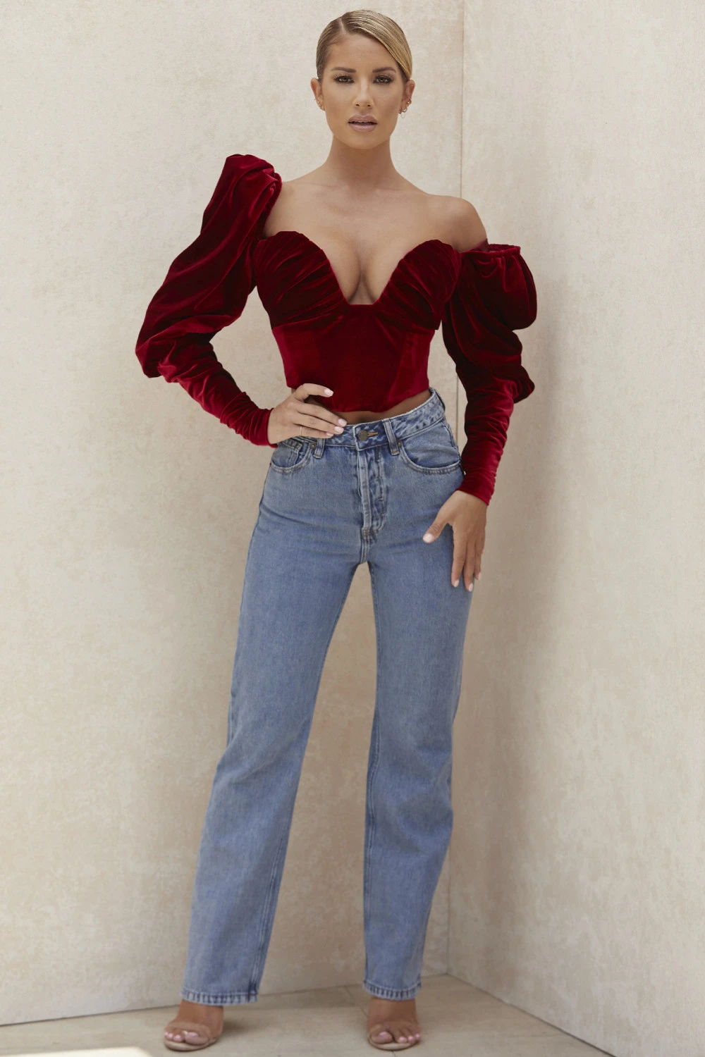 Wine Velvet Long Sleeved Corset 5 Wine Velvet Long Sleeved Corset – Bild 5