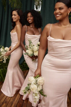 Blush Satin Fishtail Gown -Pinkyy Kleider Geschaft violettab42