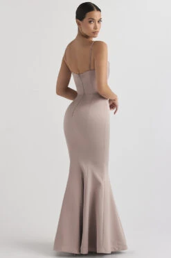 Mushroom Satin Fishtail Gown -Pinkyy Kleider Geschaft violette mus 8g